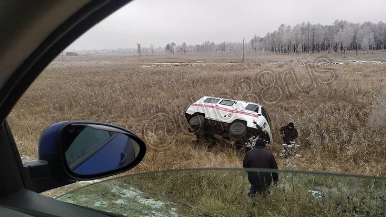 Два ДТП с участием машин скорой помощи произошли в Иркутской области за сутки